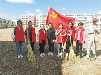 <p>　　環(huán)境保護(hù)志愿者服務(wù)隊(duì)。</p>