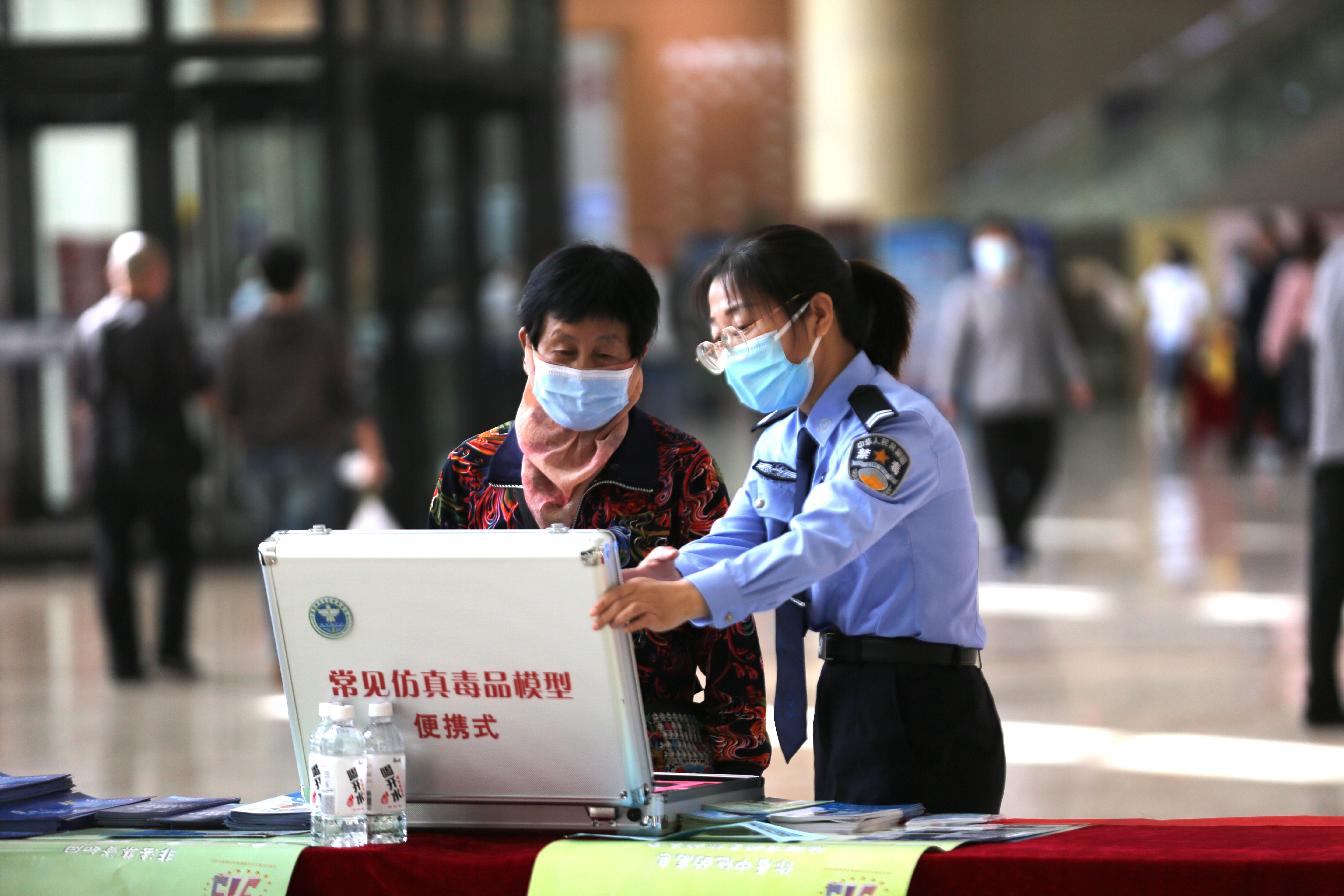 11.禁毒宣傳 (2).JPG